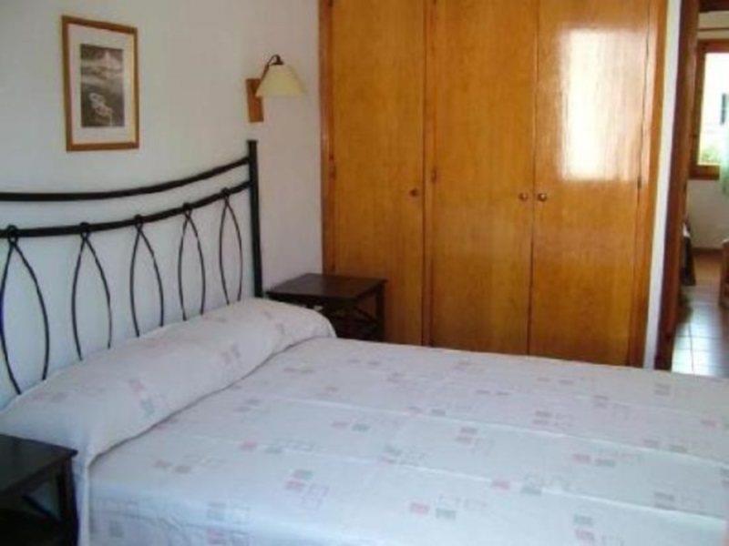 Apartamentos Sol Isla Arenal d'en Castell Exterior photo